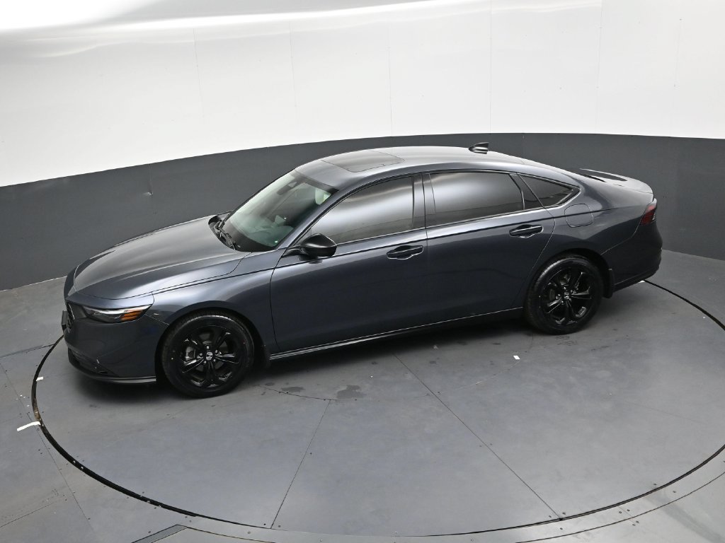 Certified 2025 Honda Accord SE image 22
