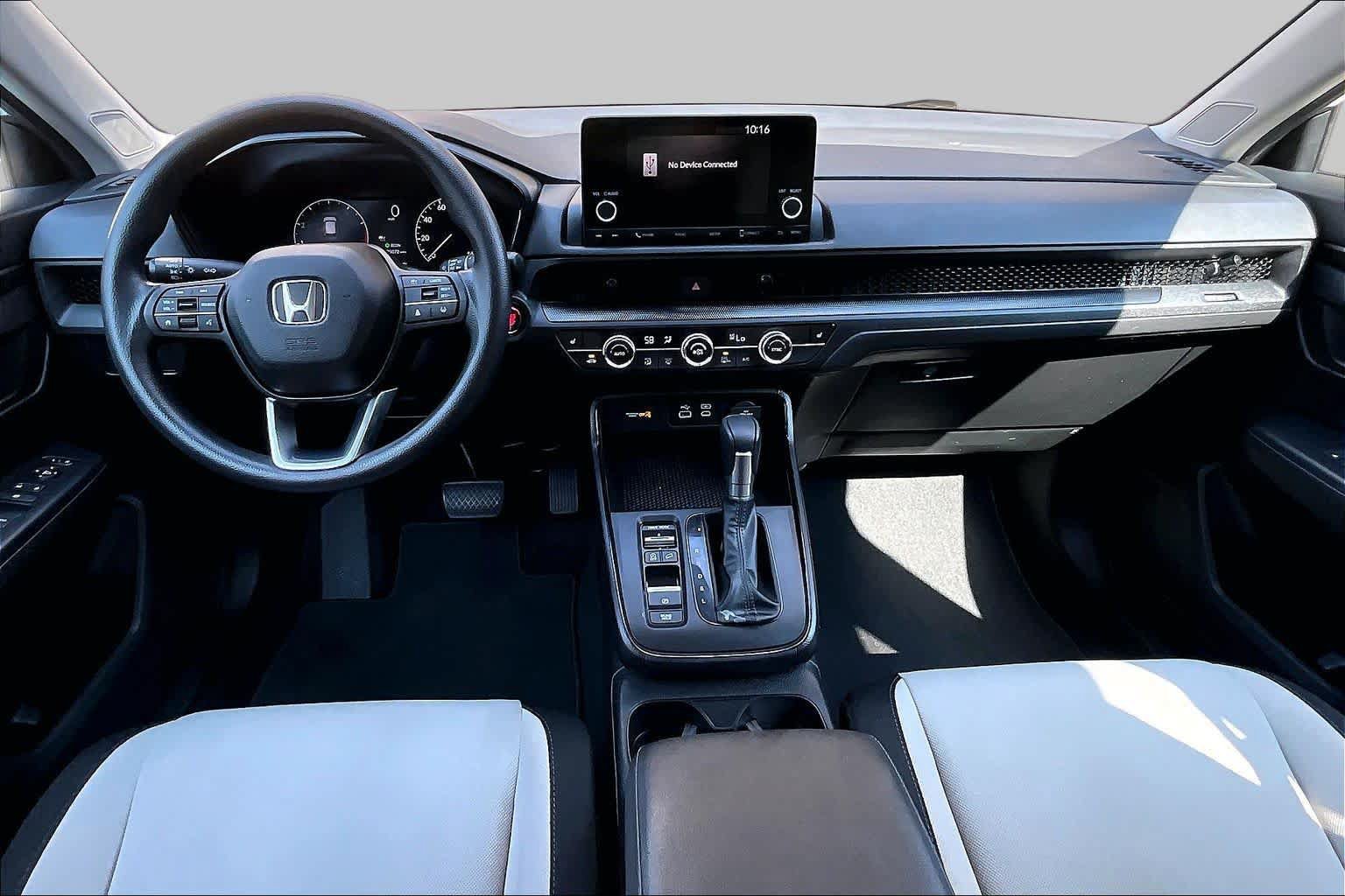Used 2024 Honda CR-V EX image 16