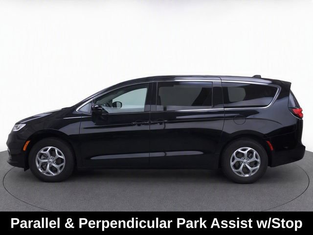 Used 2024 Chrysler Pacifica Limited AWD/4WD image 7