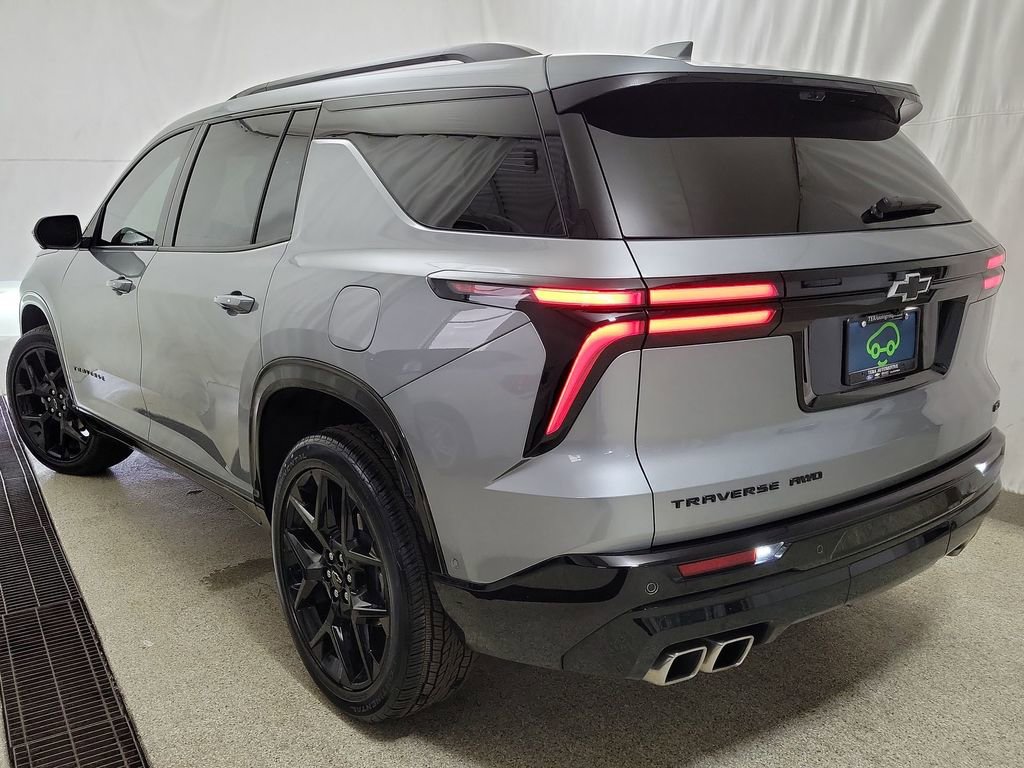 Certified 2024 Chevrolet Traverse RS w/ LPO, Floor Liner Package image 7