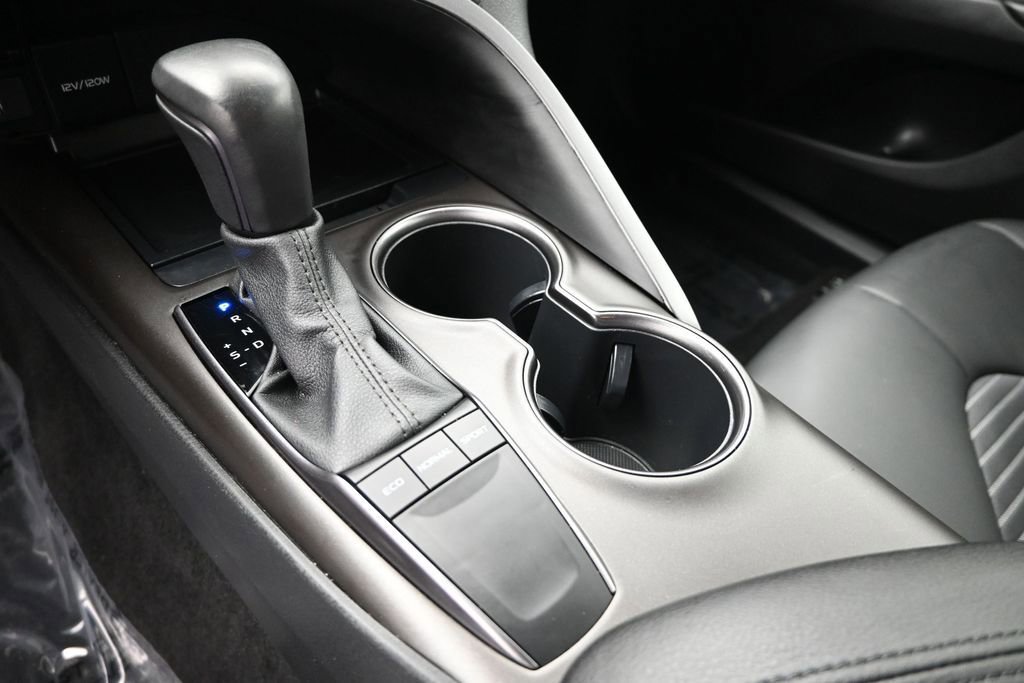 Used 2023 Toyota Camry SE FWD image 23