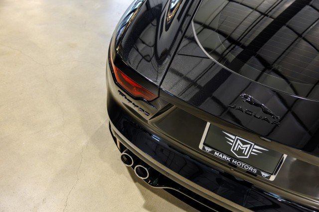 Used 2023 Jaguar F-TYPE R AWD/4WD image 16