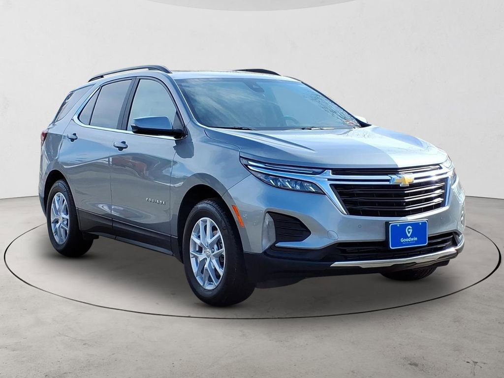 Certified 2024 Chevrolet Equinox LT image 3