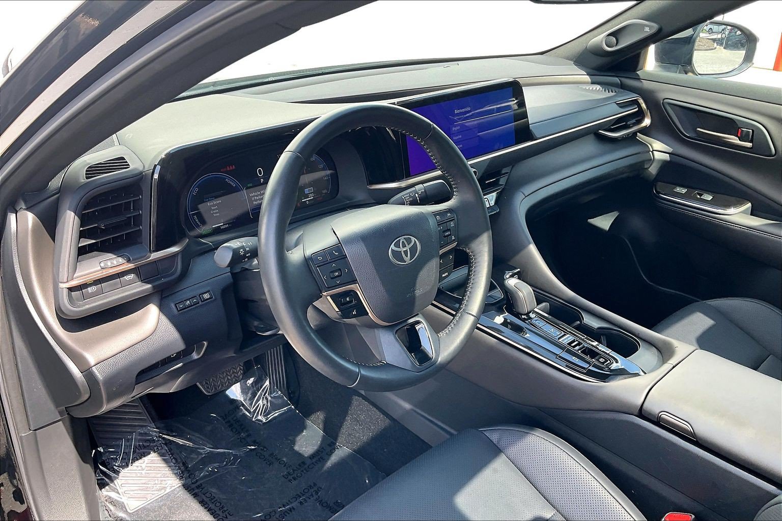 Used 2026 Toyota Crown AWD/4WD image 18