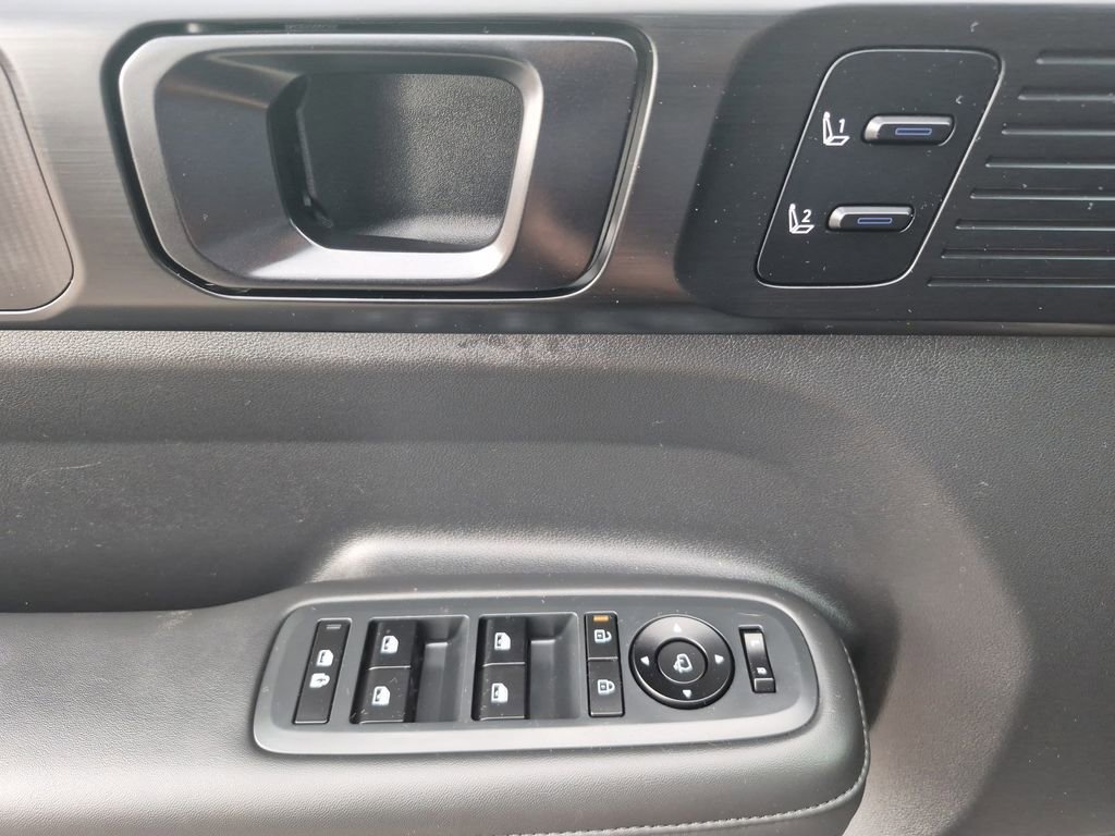 Used 2024 Hyundai Santa Fe Calligraphy image 8