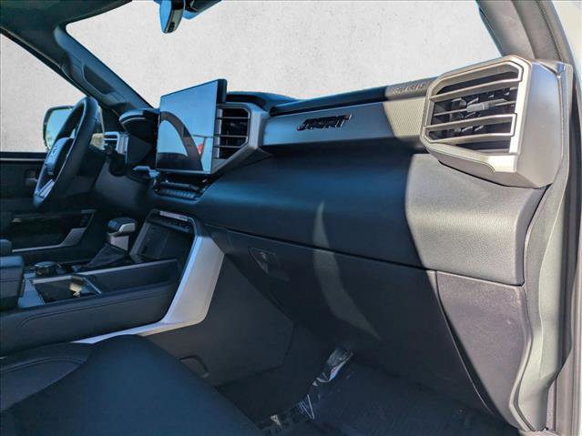 Used 2025 Toyota Tundra Limited image 21