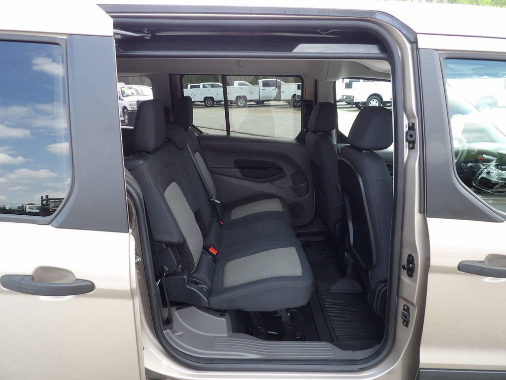 Used 2020 Ford Transit Connect XL FWD image 32