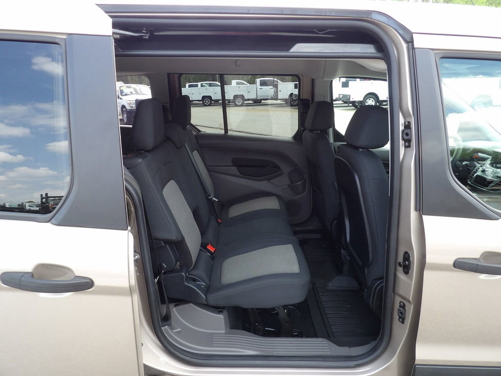 Used 2020 Ford Transit Connect XL FWD image 32