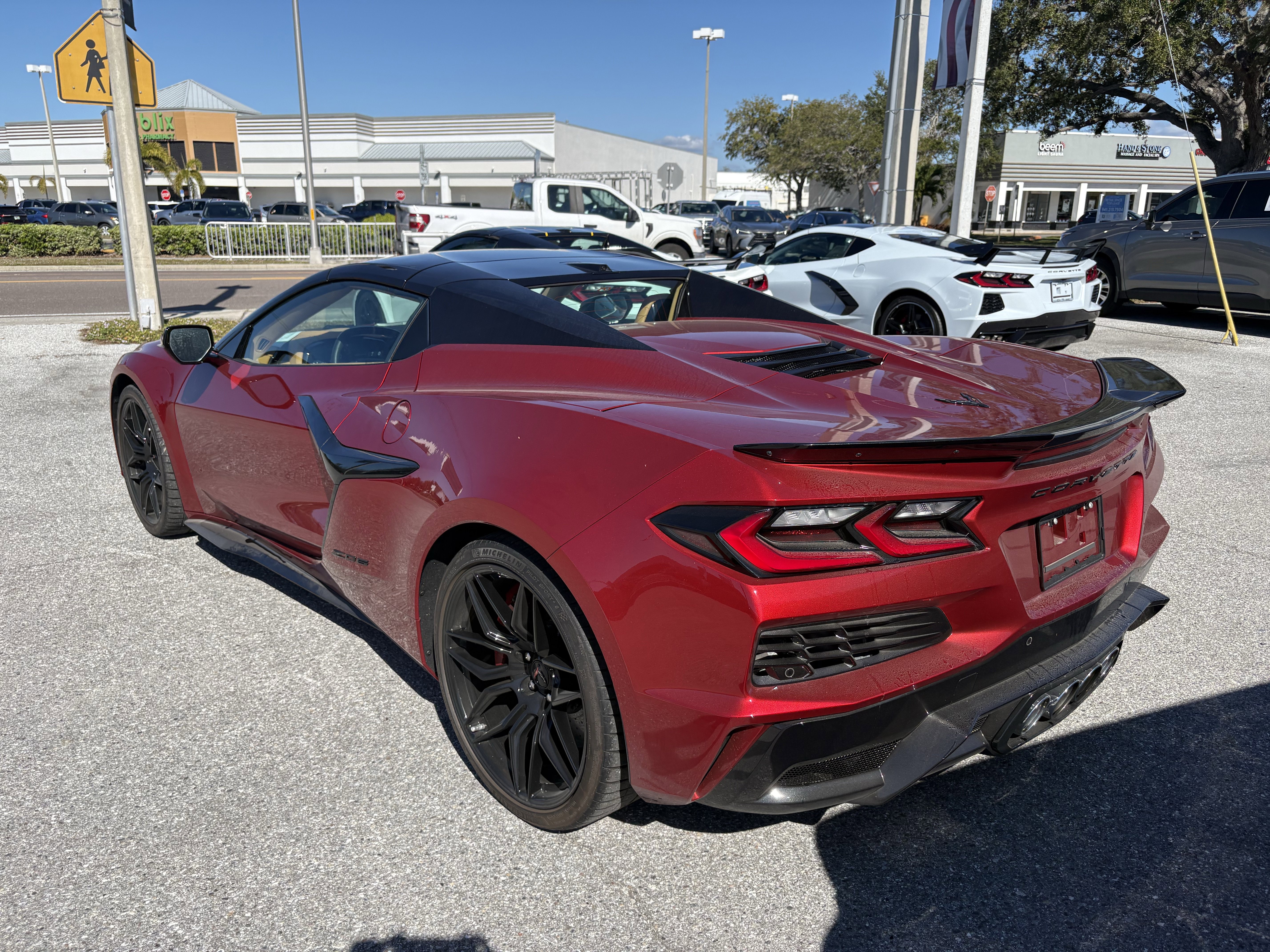 Used 2023 Chevrolet Corvette Z06 image 3