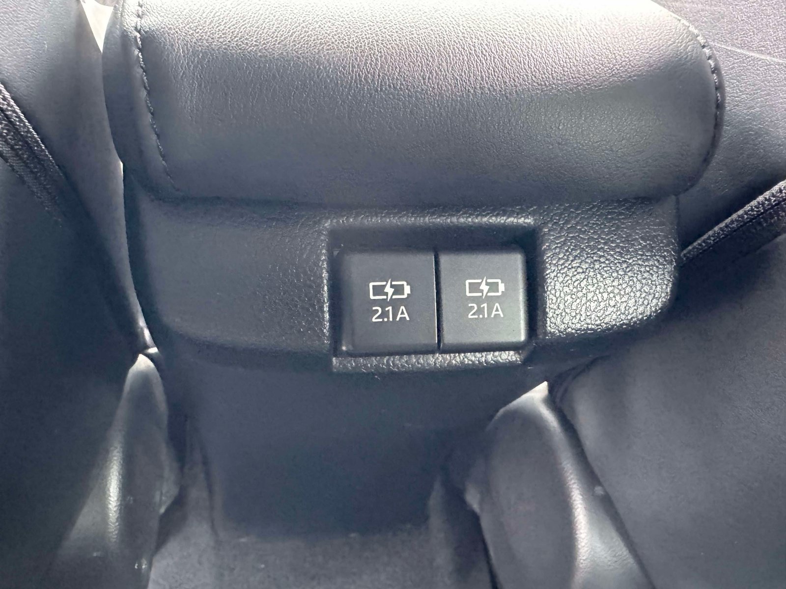 Certified 2022 Toyota Prius XLE AWD/4WD image 26