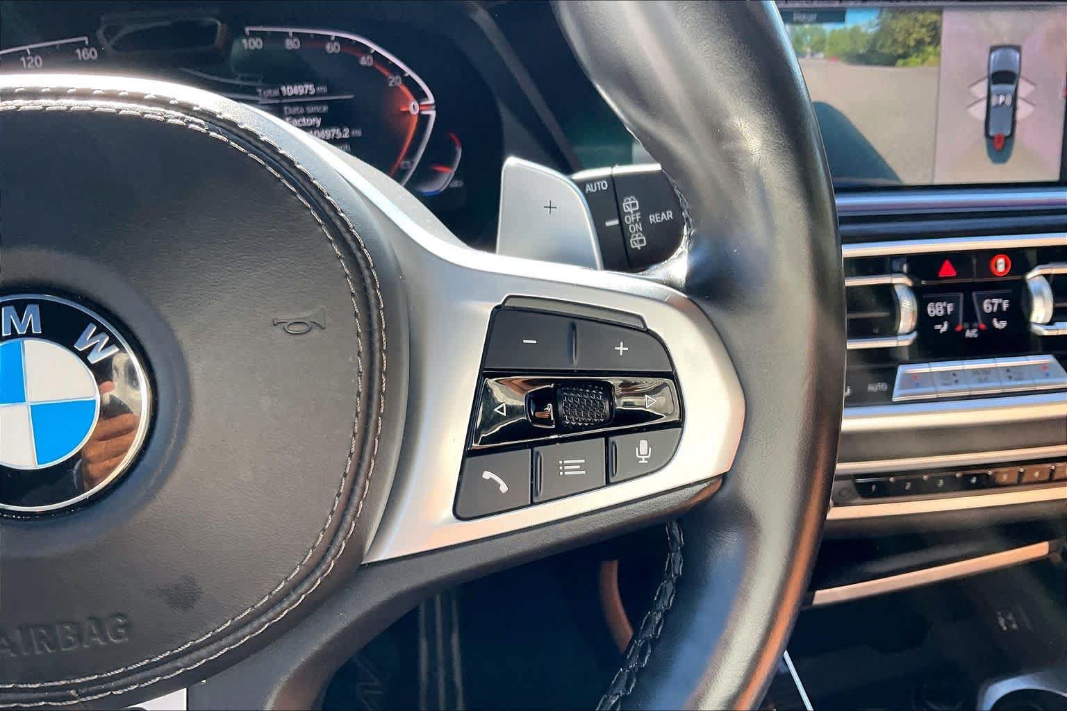 Used 2021 BMW X7 xDrive40i w/ M Sport Package AWD/4WD image 27