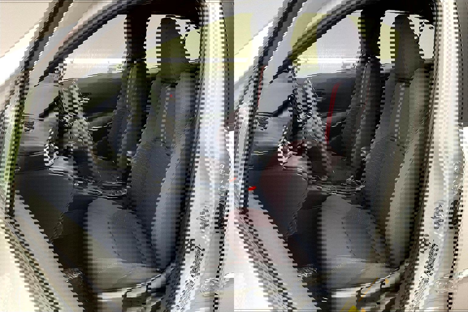 Used 2024 Toyota Corolla SE image 17