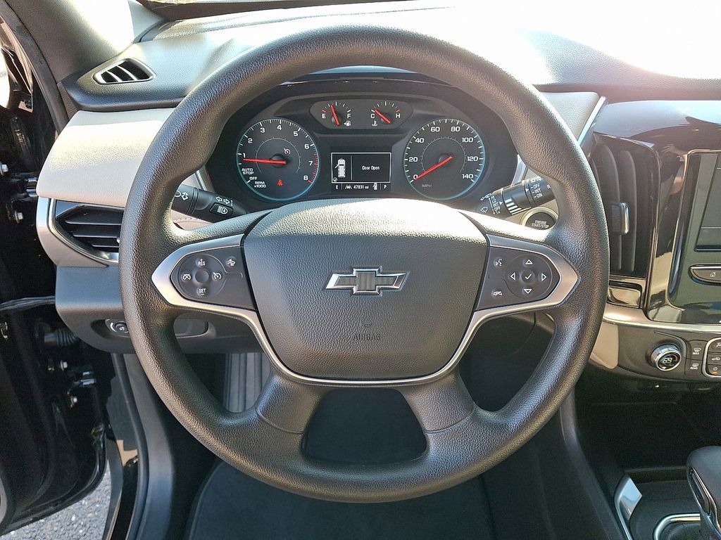 Used 2023 Chevrolet Traverse LS w/ Midnight/Sport Edition image 26