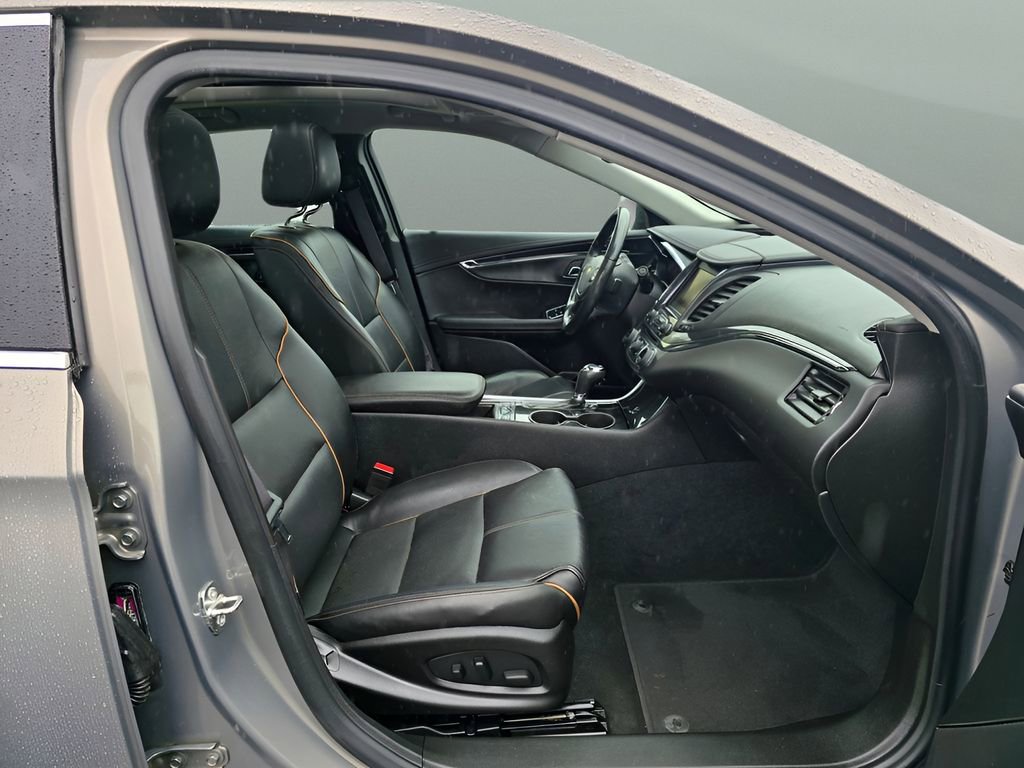 Used 2017 Chevrolet Impala Premier w/ Enhanced Convenience Package FWD image 10