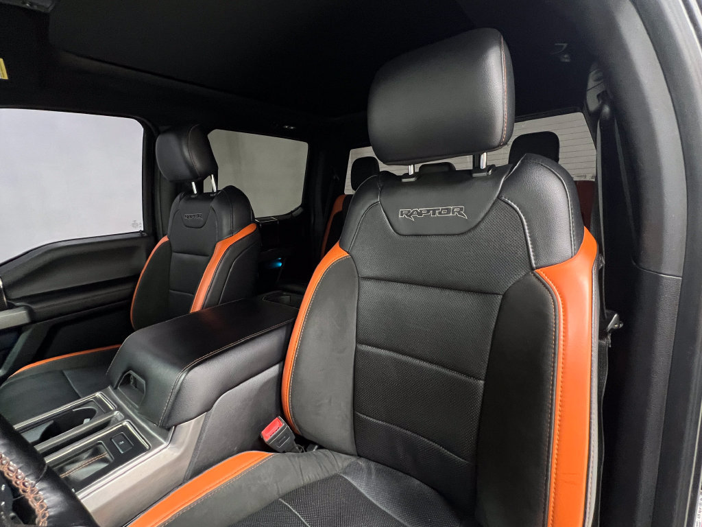 Used 2018 Ford F150 Raptor w/ Equipment Group 802A Luxury AWD/4WD image 15