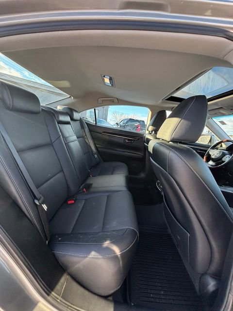 Used 2018 Lexus ES 350 w/ Premier Package image 15