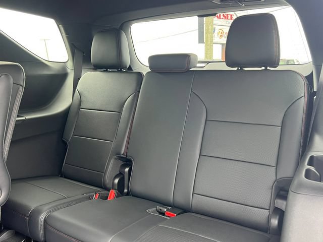 New 2026 Chevrolet Traverse RS w/ LPO, Floor Liner Package AWD/4WD image 7