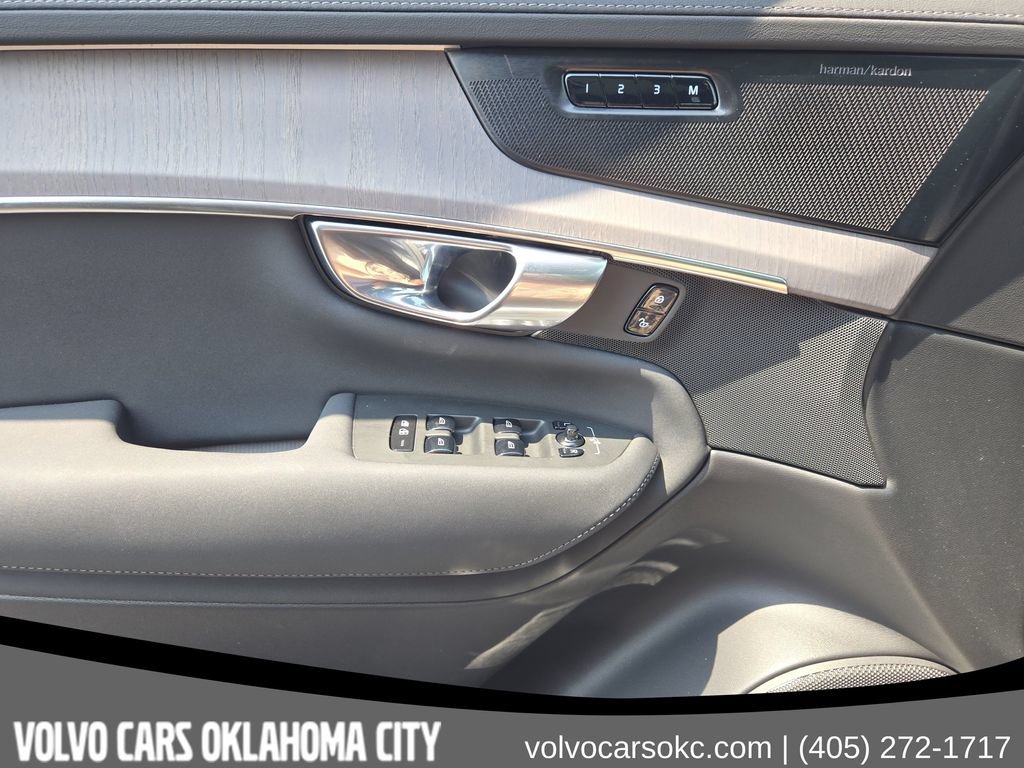 Certified 2026 Volvo XC90 B6 Ultra AWD/4WD image 25