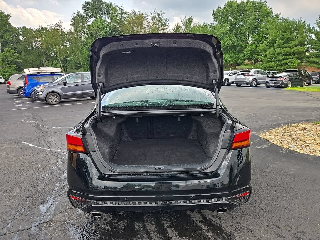 Used 2024 Nissan Altima 2.5 SR FWD image 5