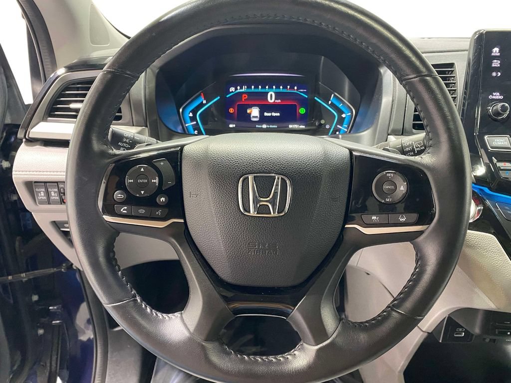Used 2023 Honda Odyssey Touring image 22