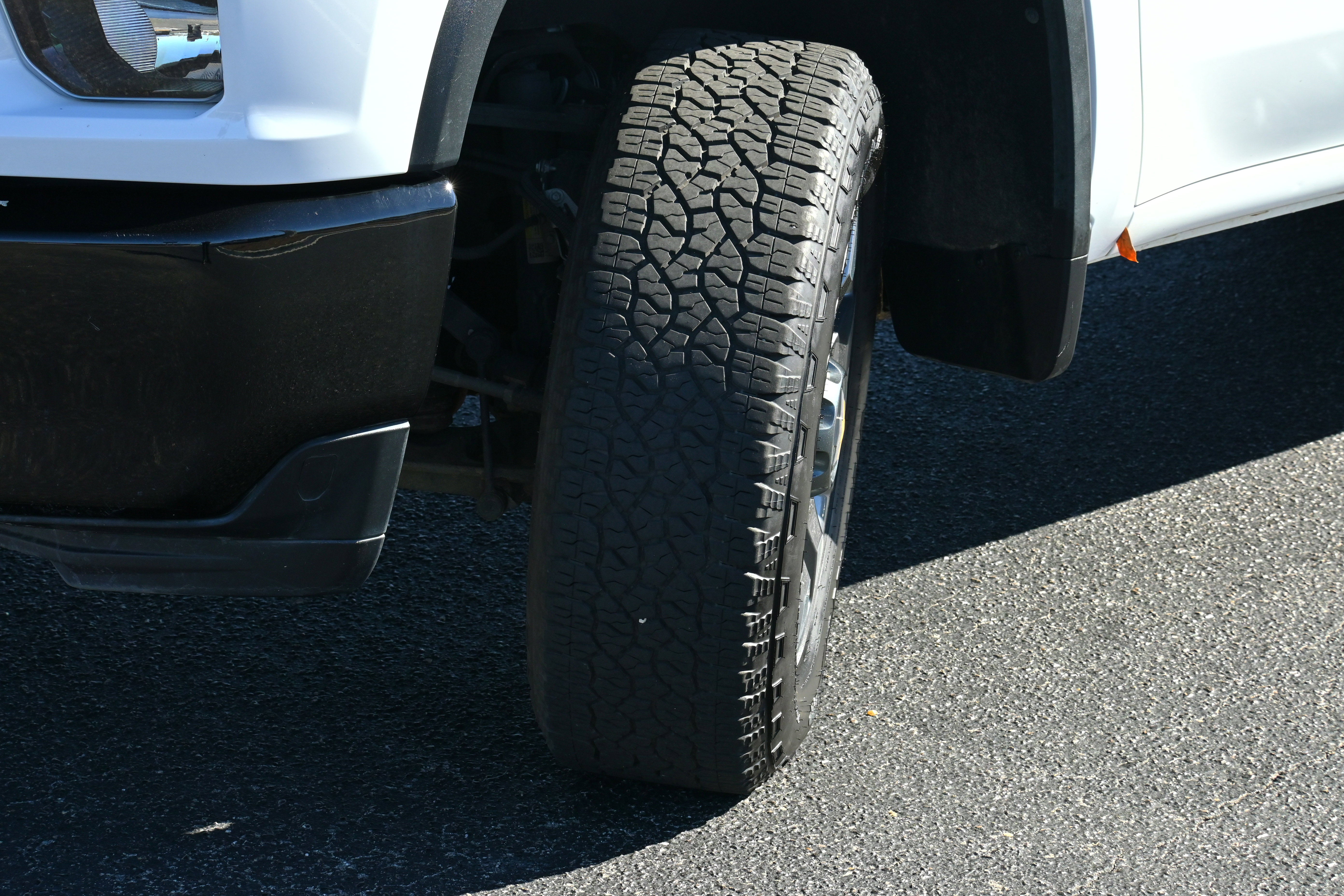 Used 2022 Chevrolet Silverado 2500 Custom w/ Custom Convenience Package image 32