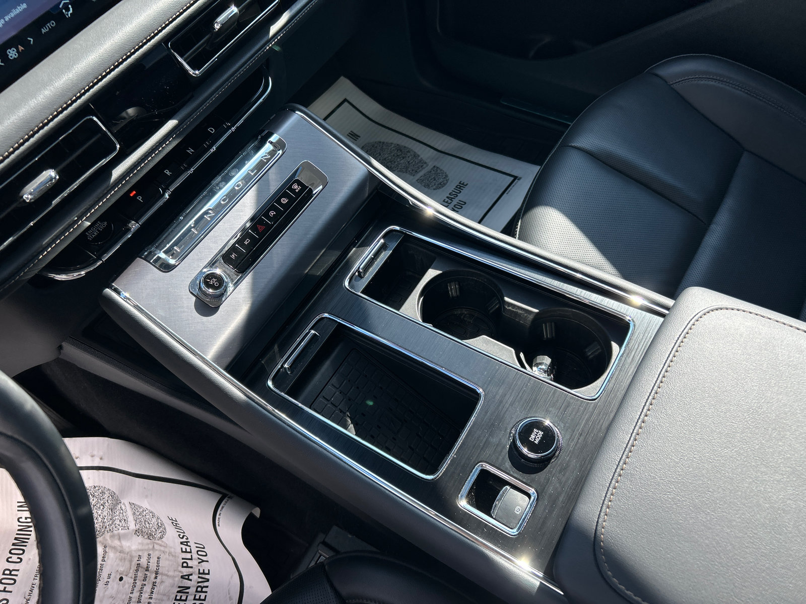 New 2026 Lincoln Aviator AWD image 22