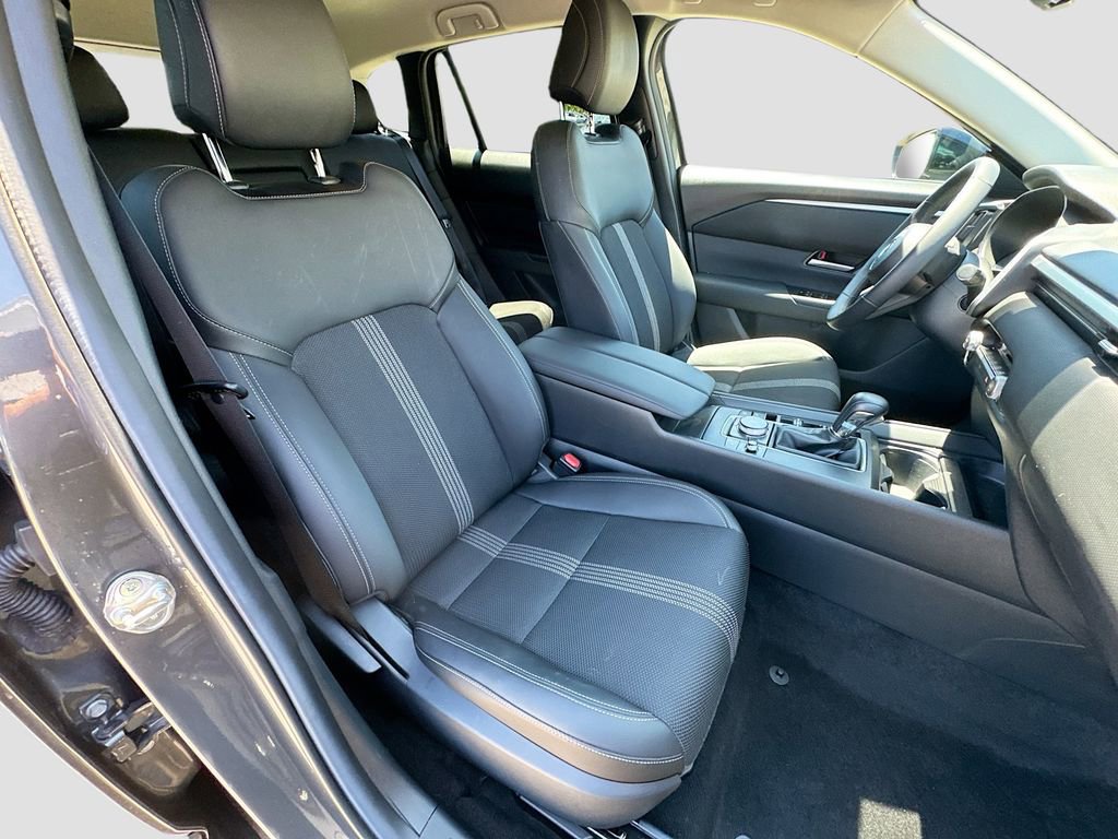 Used 2025 MAZDA CX-50 AWD 2.5 S w/ Weather Package image 36