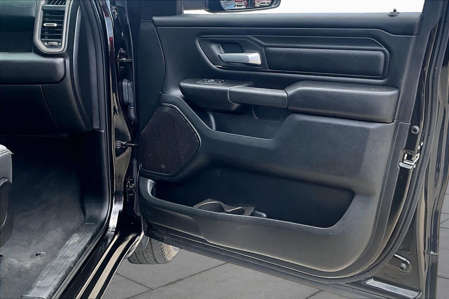 Used 2019 RAM 1500 Tradesman RWD image 23