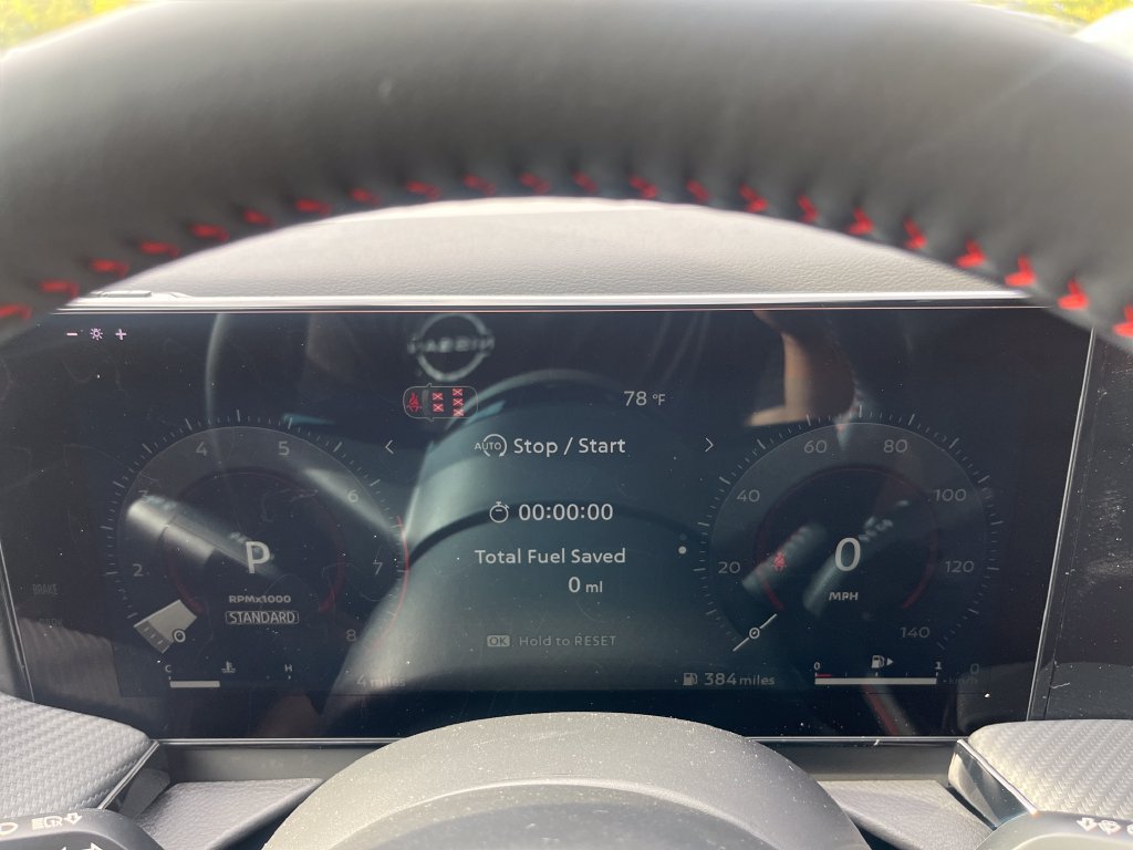 New 2027 Nissan Kicks SR w/ SR Premium Package FWD image 17