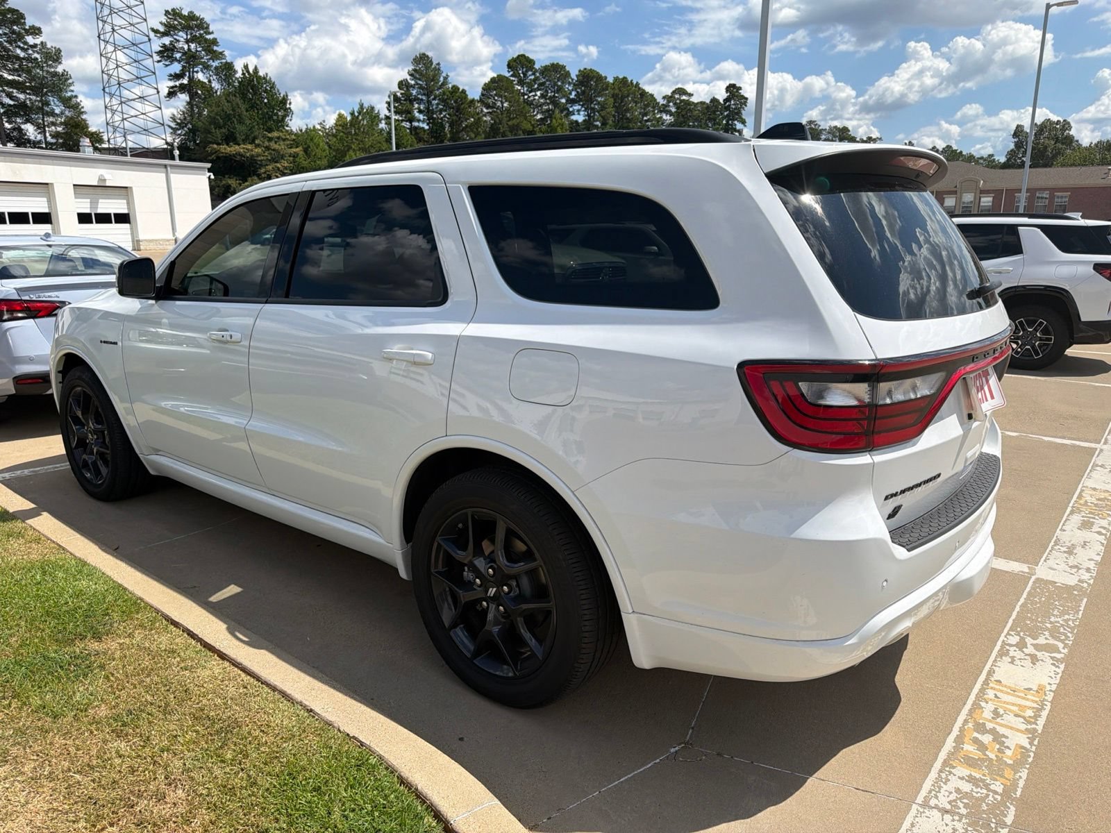 Used 2026 Dodge Durango GT AWD/4WD image 2