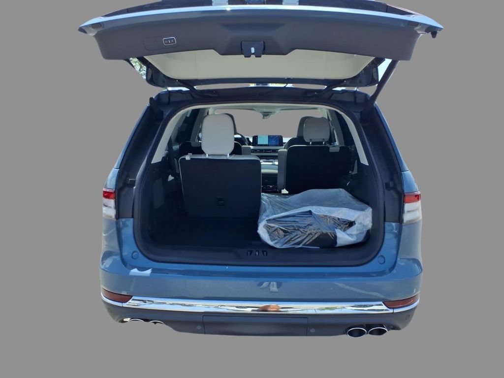 New 2026 Lincoln Aviator Reserve RWD image 8