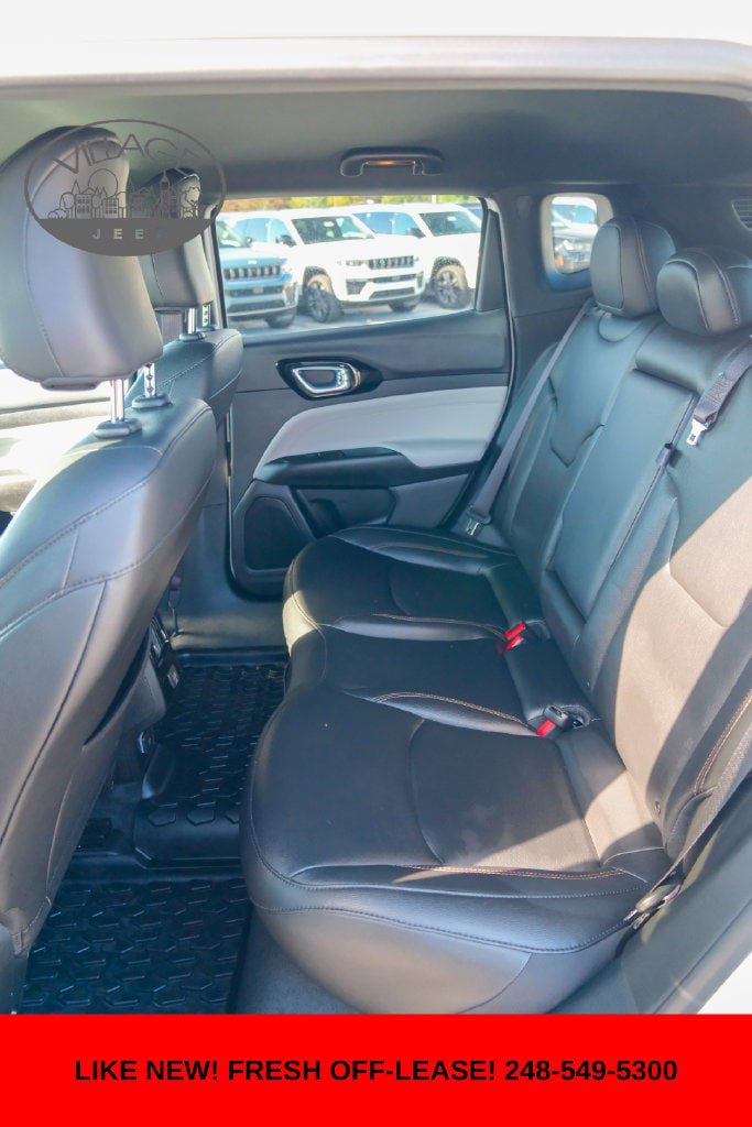 Used 2023 Jeep Compass Limited AWD/4WD image 14