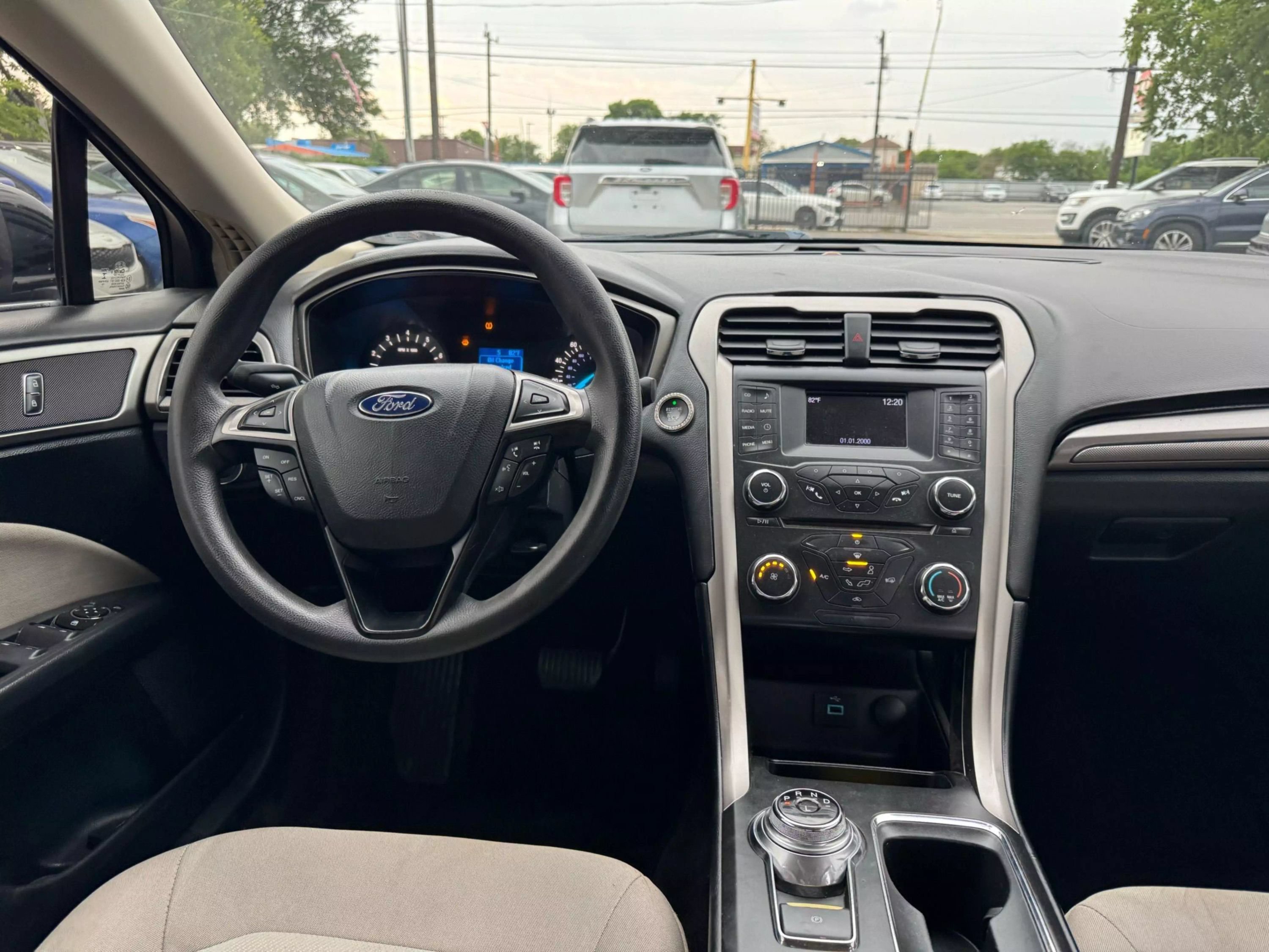 Used 2017 Ford Fusion S FWD image 13