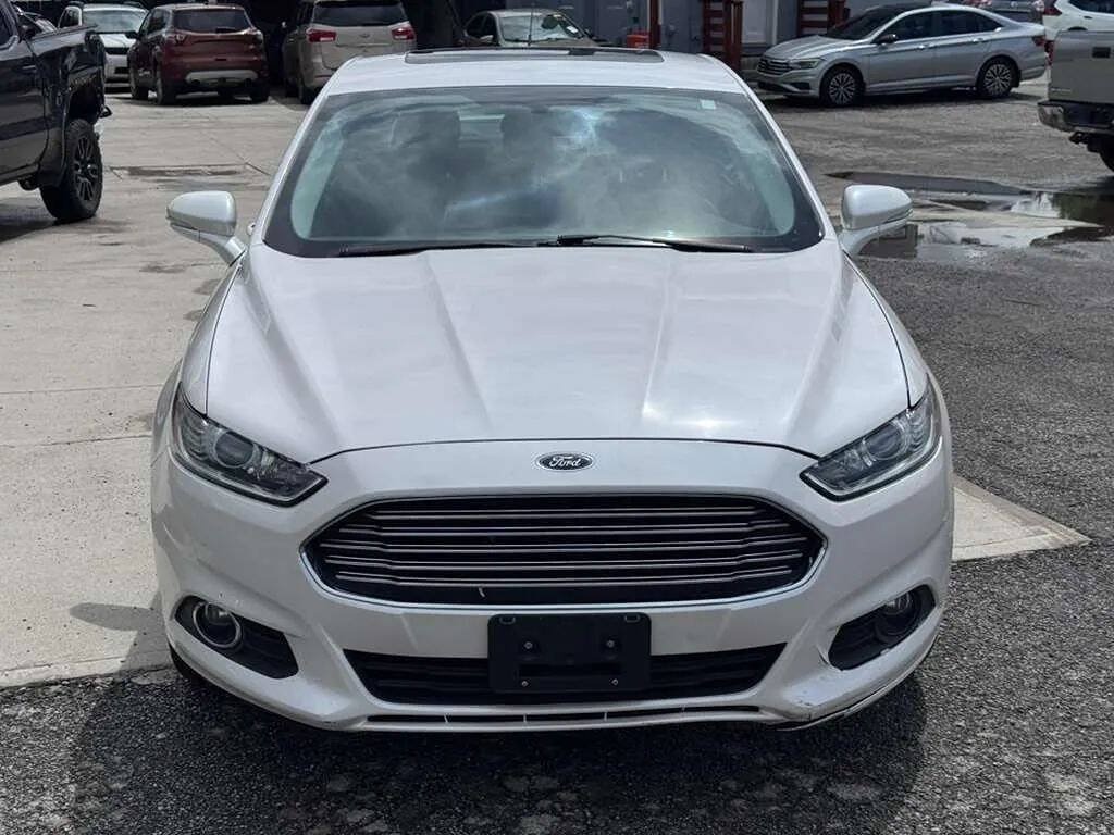 Used 2016 Ford Fusion SE FWD image 10