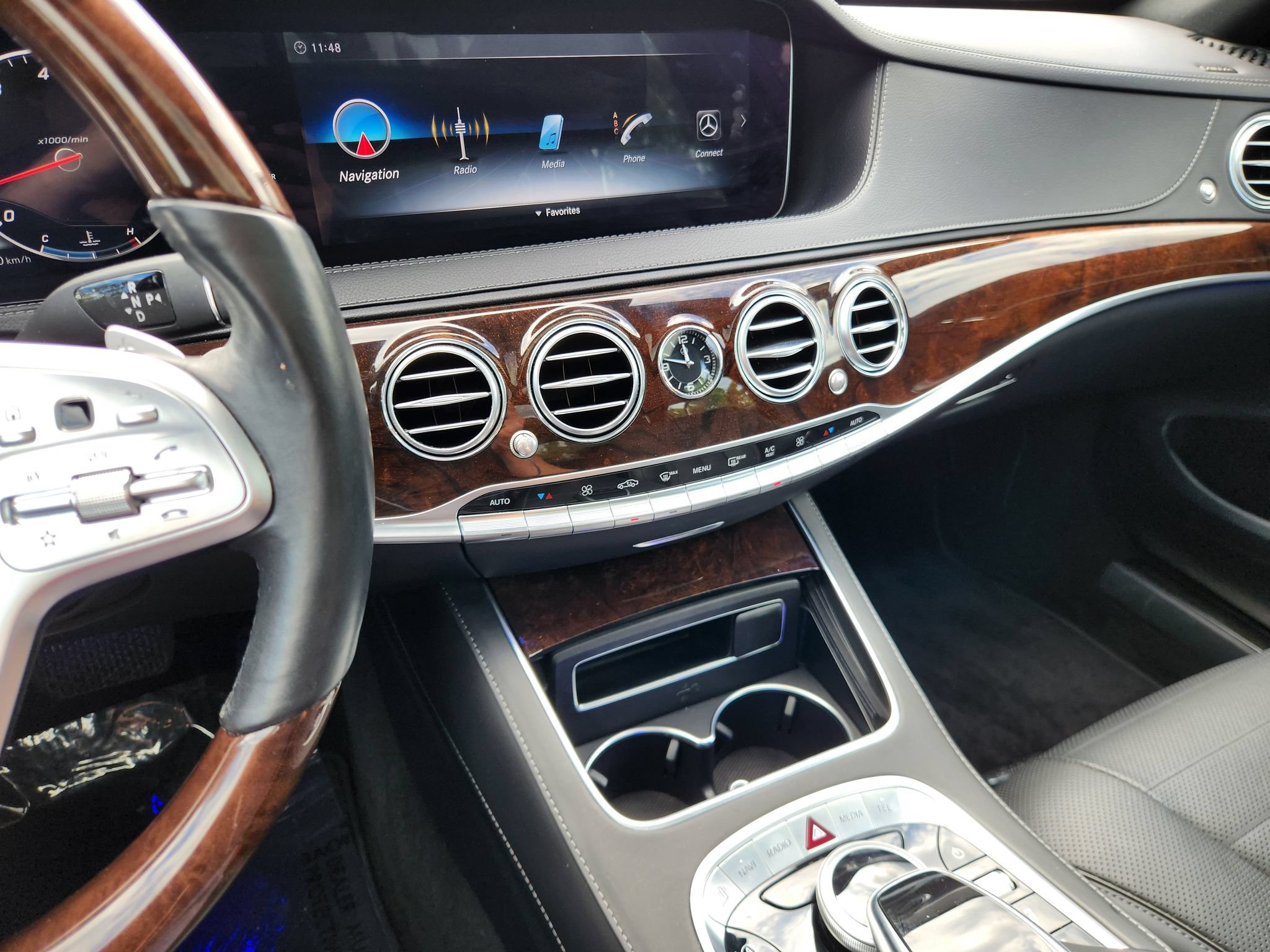 Used 2018 Mercedes-Benz S 560 4MATIC Sedan image 32