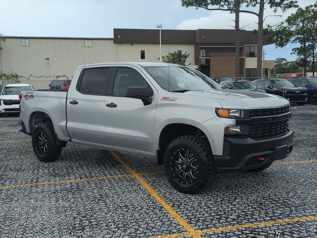 Used 2021 Chevrolet Silverado 1500 Custom Trail Boss w/ LPO, Dark Essentials Package AWD/4WD image 8