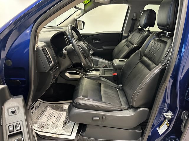 Used 2022 Nissan Frontier SV w/ SV Premium Package AWD/4WD image 6