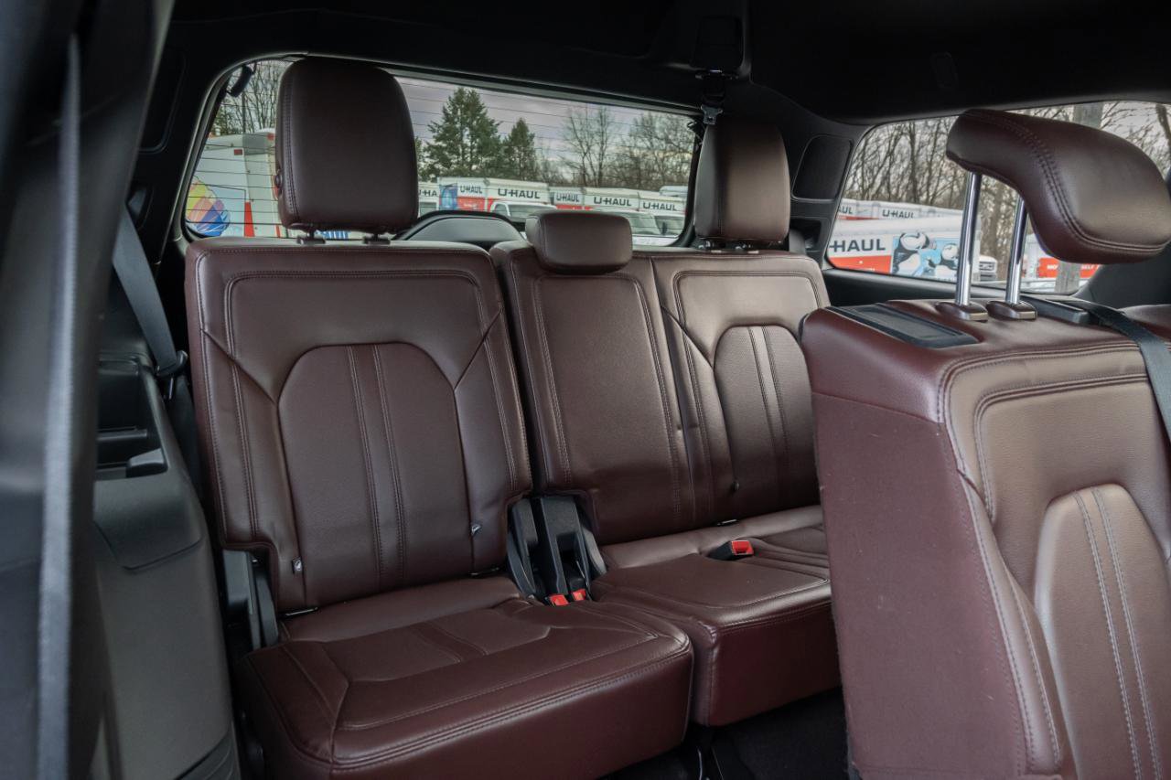 Used 2024 Ford Expedition Limited image 48