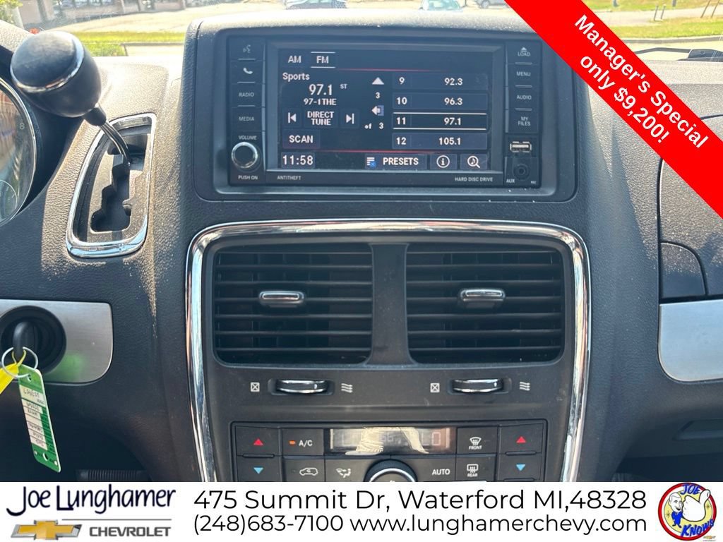 Used 2016 Dodge Grand Caravan R/T FWD image 12