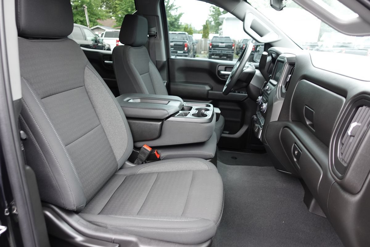 Used 2024 Chevrolet Silverado 1500 Custom AWD/4WD image 35