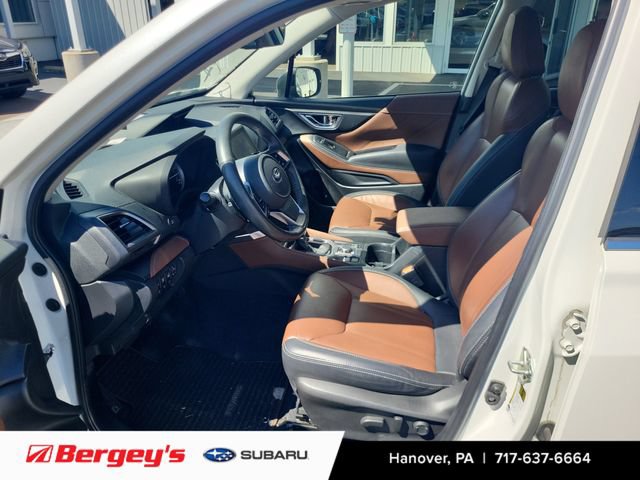 Certified 2023 Subaru Forester Touring AWD/4WD image 9