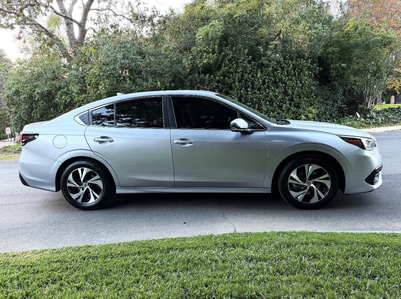 Used 2022 Subaru Legacy Premium AWD/4WD image 8