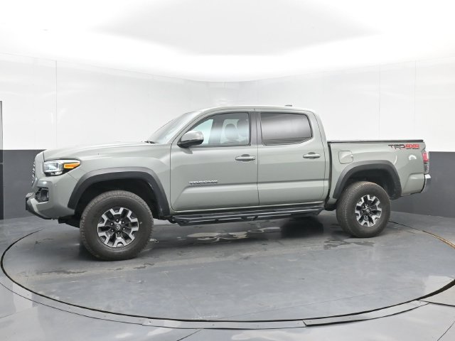 Used 2023 Toyota Tacoma TRD Off-Road AWD/4WD image 6