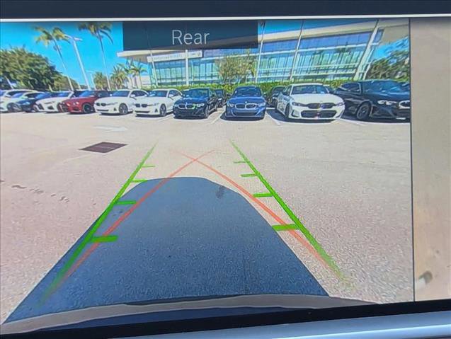 Used 2021 BMW X7 xDrive40i w/ Premium Package 2 image 14