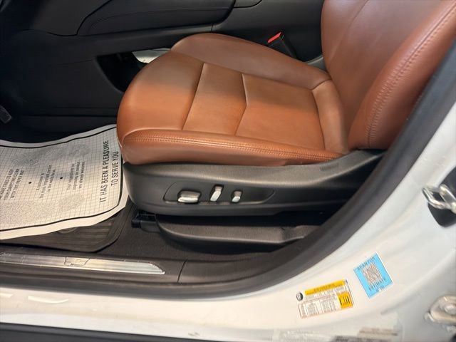 Used 2023 Cadillac XT5 Premium Luxury AWD/4WD image 15
