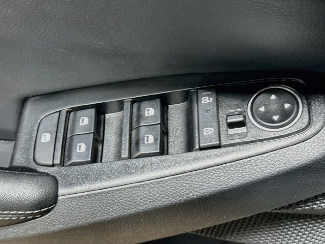 Certified 2025 Kia Seltos S AWD/4WD image 11