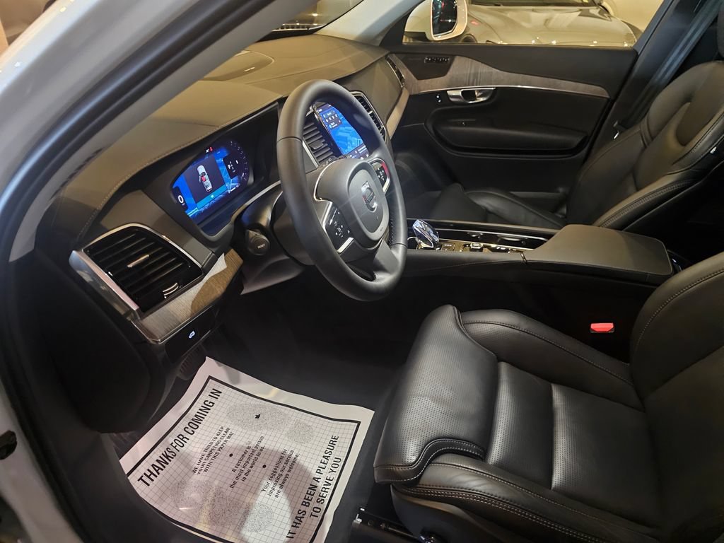 Certified 2024 Volvo XC90 B6 Ultimate w/ Protection Package Premier AWD/4WD image 14