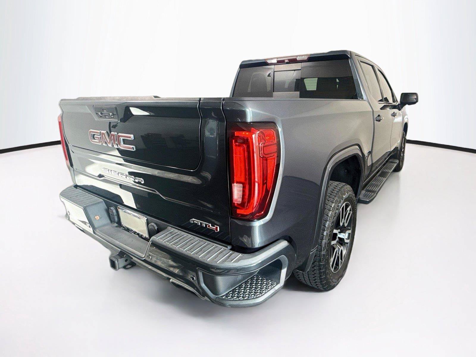 Used 2019 GMC Sierra 1500 AT4 w/ AT4 Premium Package AWD/4WD image 5