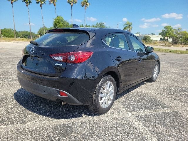 Used 2014 MAZDA MAZDA3 i Touring w/ Technology Package FWD image 5