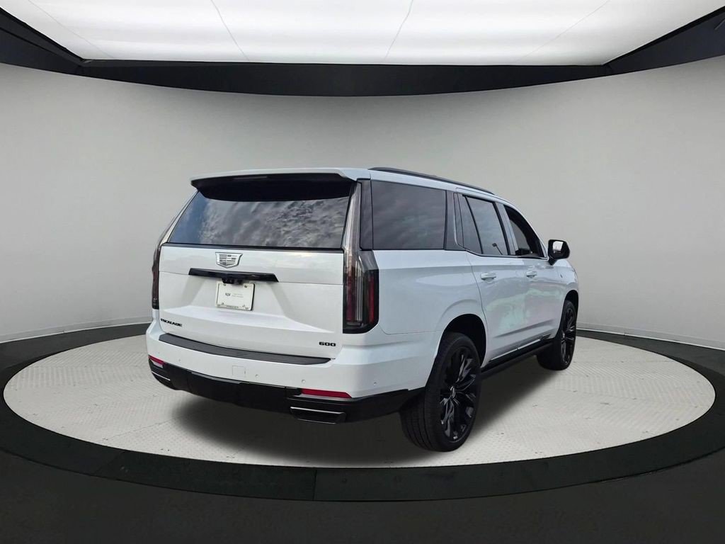 Certified 2026 Cadillac Escalade Platinum Sport w/ LPO, ONYX Package AWD/4WD image 7